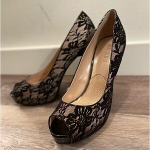 Guess heels , size 9